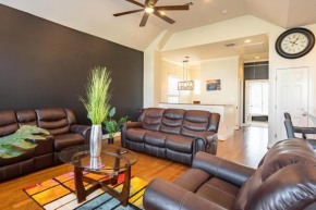 Cozy private room near Houston medical center / NRG Stadium